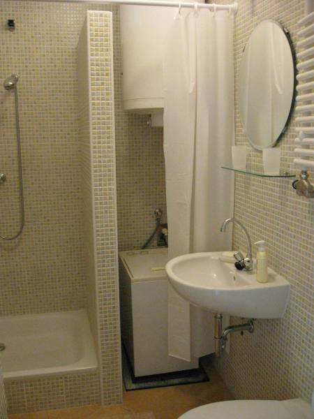 Liliom Apartments Balatonfuered Bagian luar foto